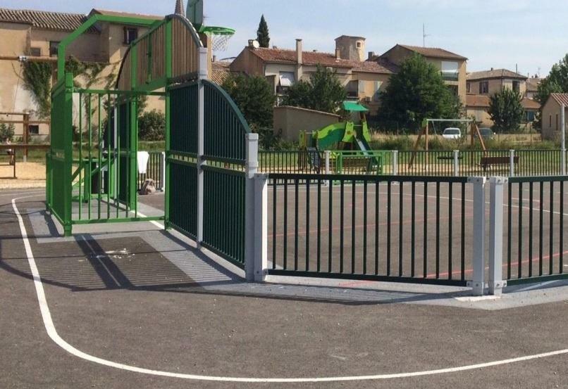 Апартаменти Le Calme Et La Tranquilite A 15 Minutes D'Avignon Комон-сюр-Дюранс Екстер'єр фото